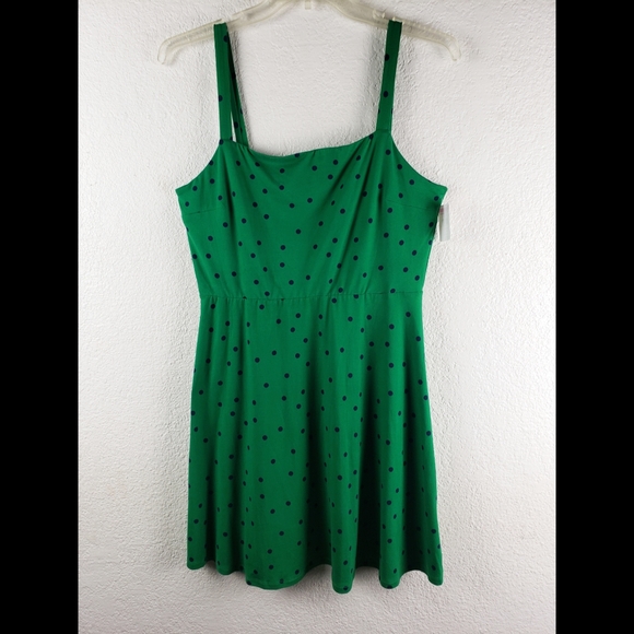 Socialite Polka Dot Dress - Picture 2 of 3